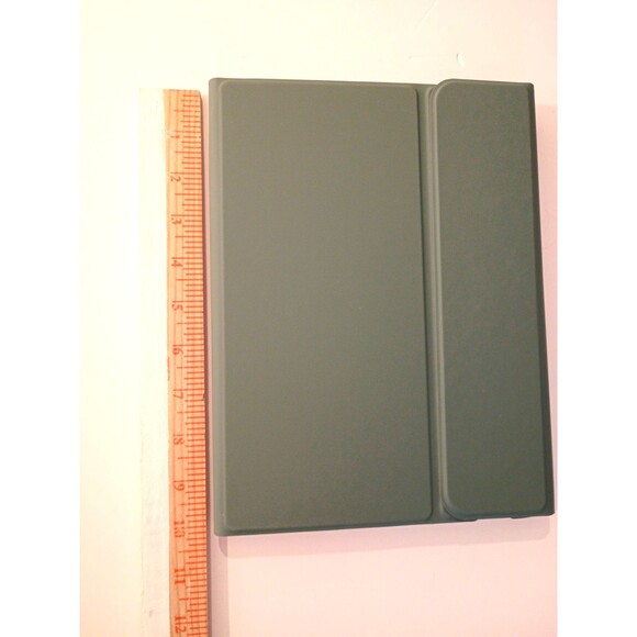 Wireless Keyboard Portable Detachable  Magnetic Case Cable new in box no manual - Picture 11 of 12